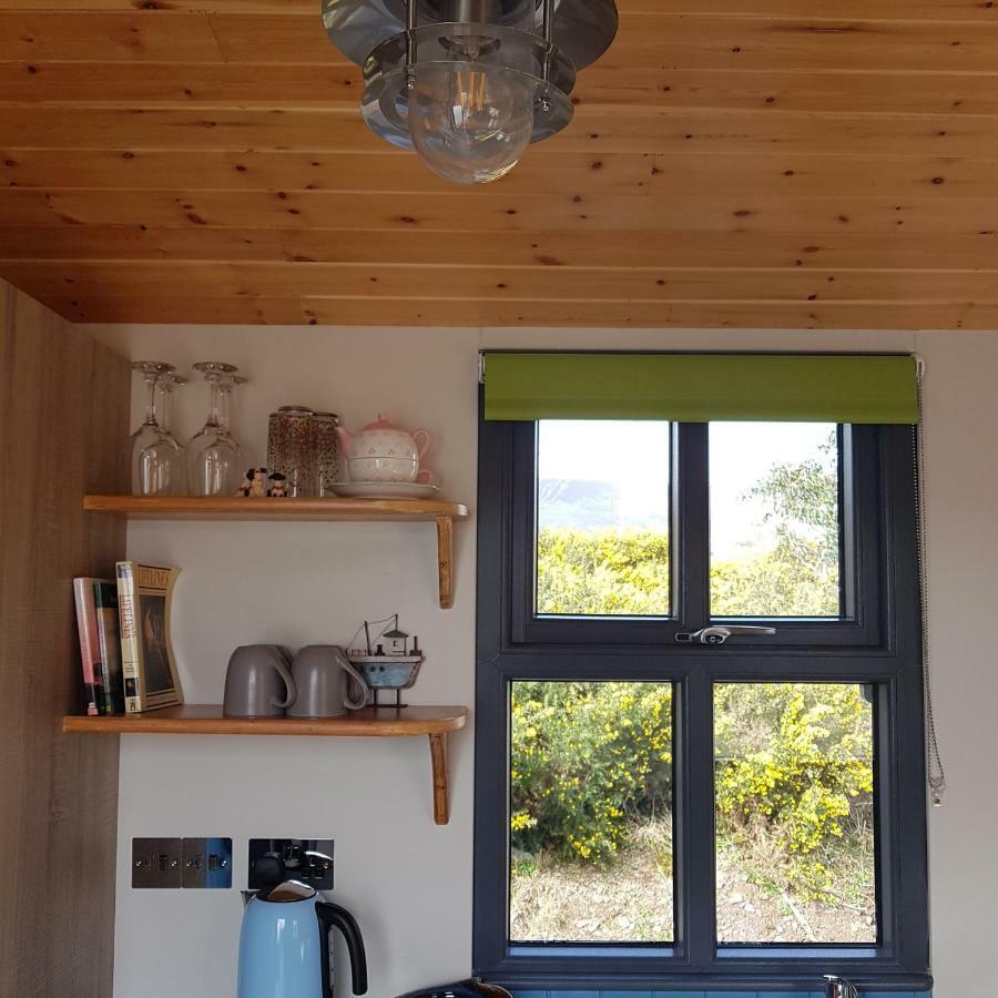 Hotel Dingle Way Glamping Anascaul Exterior foto